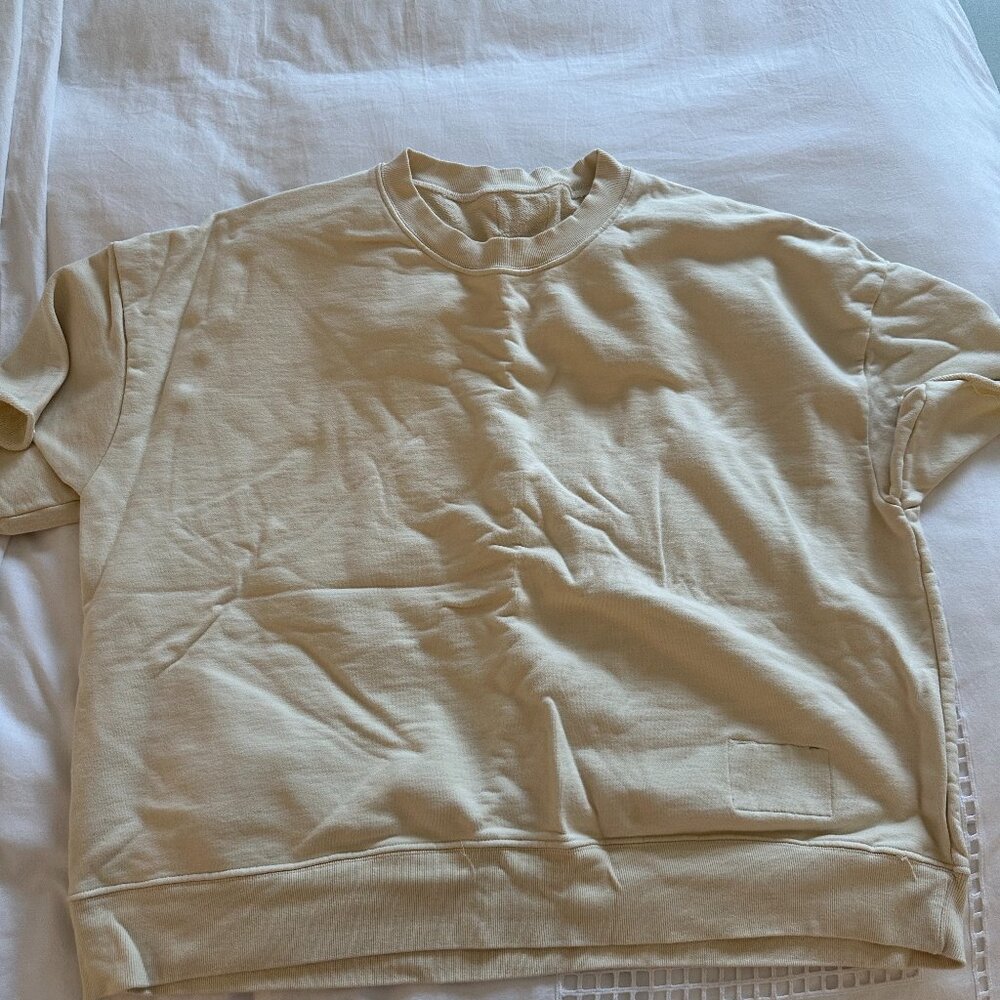 Daily Drills Cropped Sleeve Crew Neck